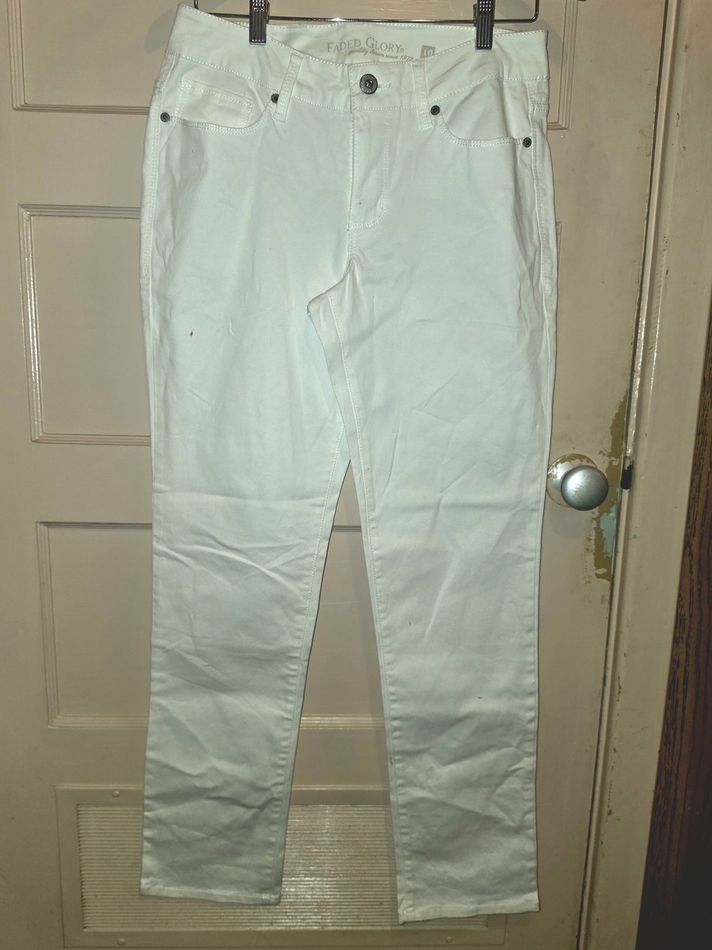 Faded Glory Women's White Straight Jeans Size 10